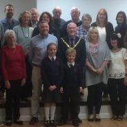 Group of people with the Mayor.