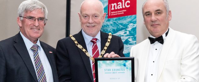 The Star Councils award 2017 was presented by award sponsor Blachere to Mayor of Farnham Councillor Mike Hodge and Town Clerk Iain Lynch