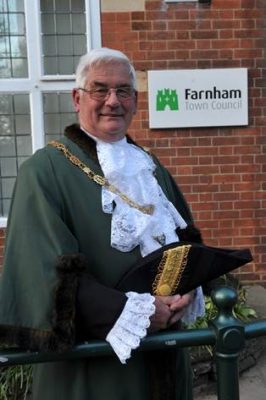 Mayor of Farnham Cllr David Attfield