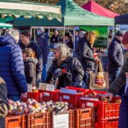 Apple stall at the farmers' market