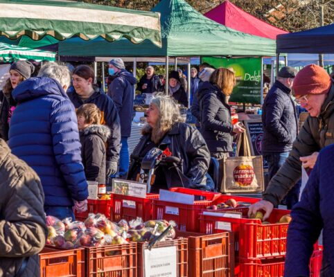 Apple stall at the farmers' market