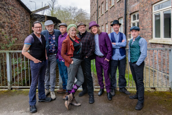 A band of 8 people.