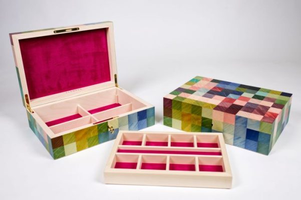 Artwork displaying a Hibiscus Jewellery Box