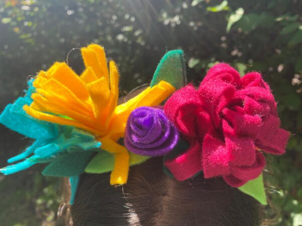 Frida Kahlo headband workshop