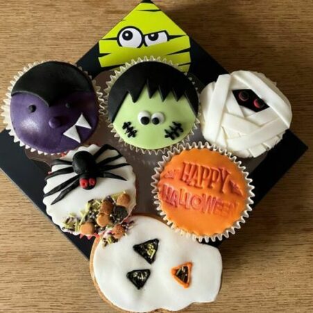 Halloween Cupcake Decorating